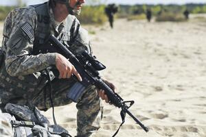 Poljska poklanja oružje Ukrajini