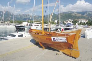 Bar: Prva regata drvenih barki na Jadranu