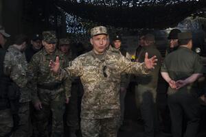 Ministar odbrane: Članice NATO počele da šalju oružje Ukrajini