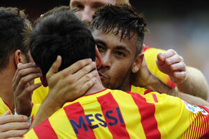Mesi asistent, Nejmar dvostruki strijelac u pobjedi Barselone