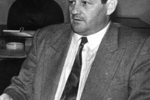 Preminuo Zoran Knežević