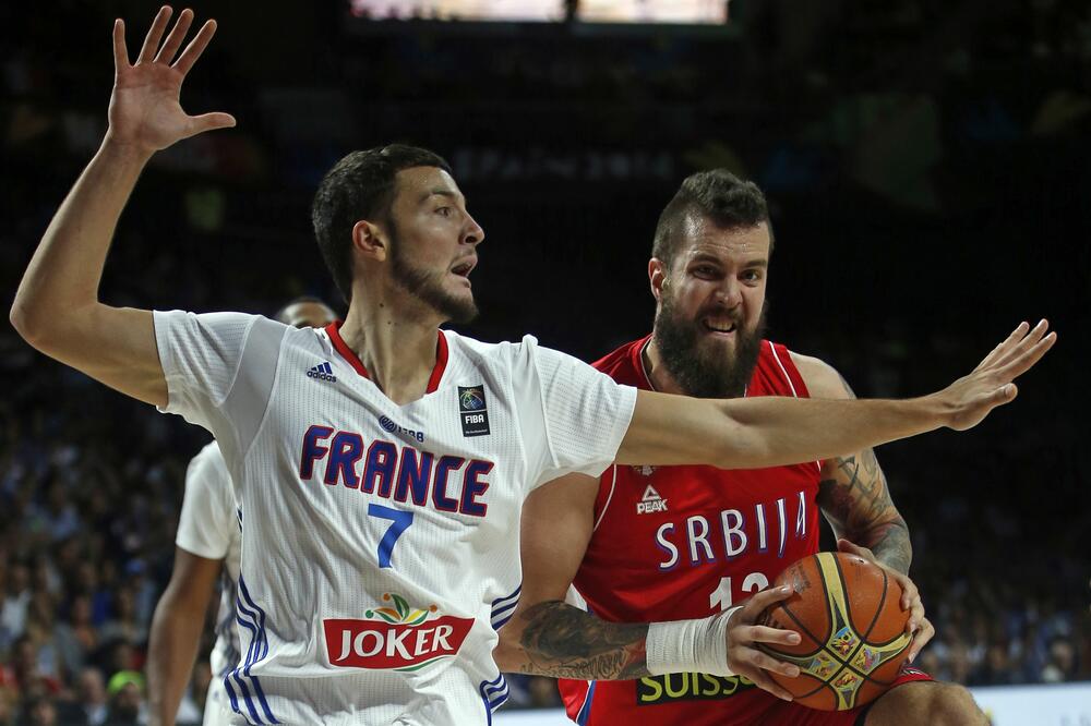 Miroslav Raduljica i Žofri Lovernj, Foto: Reuters