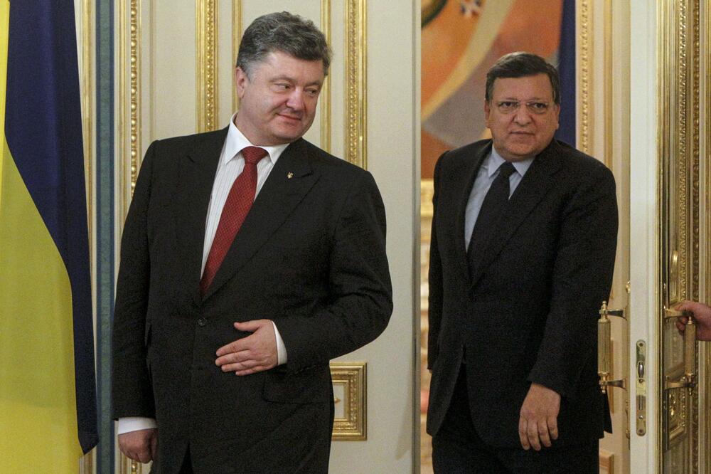 Petro Porošenko, Žoze Manuel Baroso, Foto: Reuters