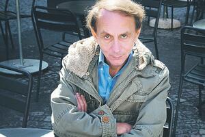 Literarni eksperiment kontroverznog Ulbeka