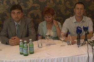 Herceg Novi: Četvoro bivših odbornika SNP osnivaju novu partiju