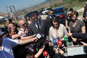 Jahjaga poziva poslanike da nađu rješenje za skupštinu