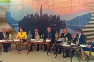 Strateški forum Bled 2014: "Izgraditi jedinstvenu turističku...