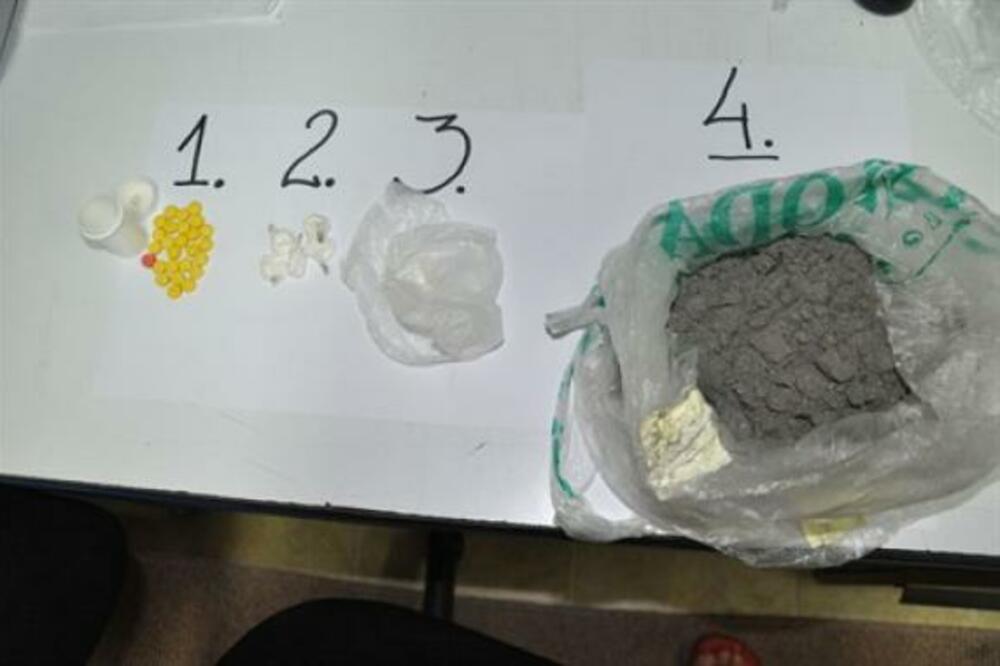 Droga, eksploziv, Foto: Uprava policije