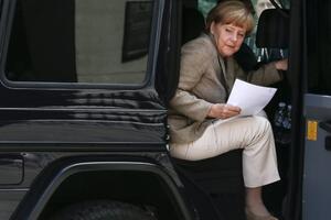 Merkelova će poslati snažne poruke, kao kad je Sanader morao ići