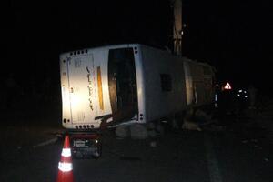 Egipat: Dva minibusa upala u kanal, 19 ljudi poginulo