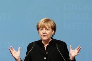 Merkel poručuje Balkanu: I kad napredujete, to je brzinom puža