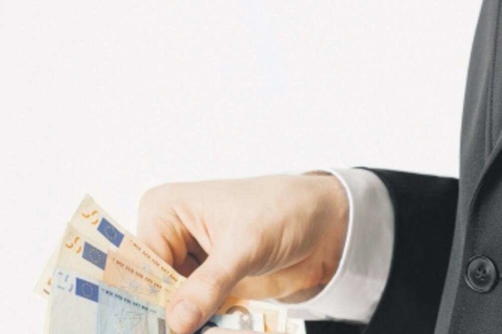 novac, plata, Foto: Shutterstock