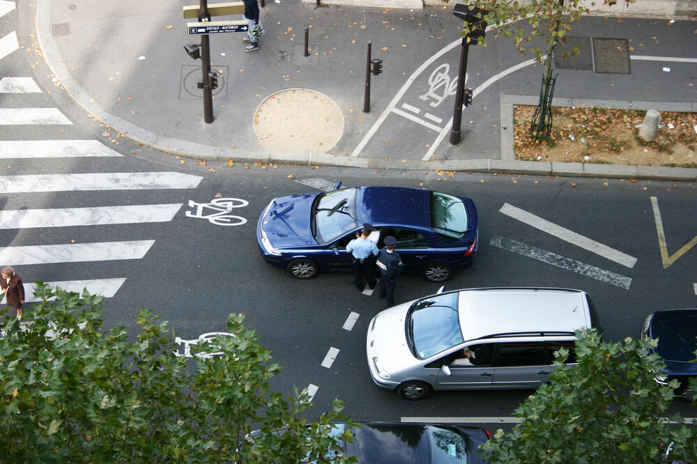 Pariz policija, Foto: Shutterstock