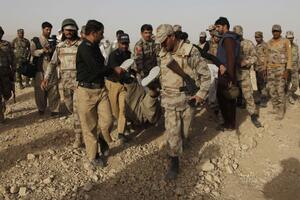 Ekstremisti u Pakistanu napali dvije baze, osmoro ubijeno