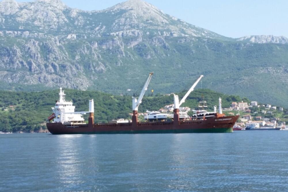 Zelenika, Admiralengracht, Foto: Drago Krivokapic