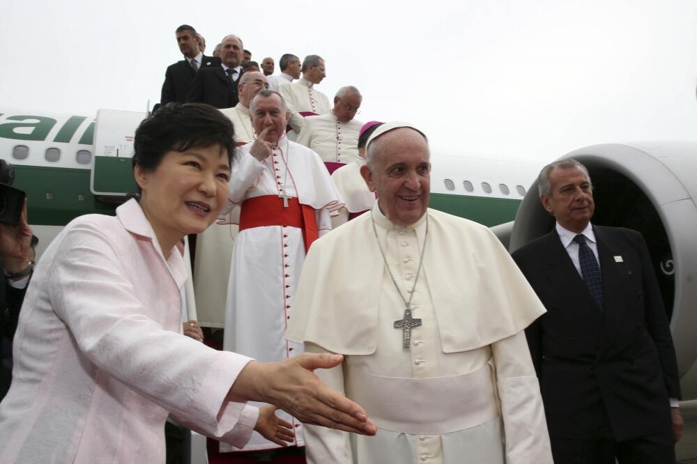 papa, papa Franjo, Park Geun-Hje, Foto: Reuters