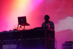 Legendarni Keni Larkin u Kotoru za Bokešku noć