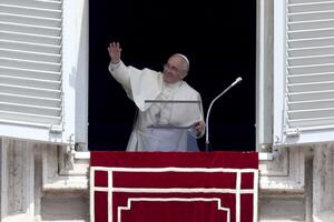 Papa Franjo pozvao mlade da ne idu prije vremena u penziju