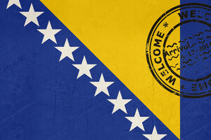 Više od 7.700 kandidata na izborima u BiH