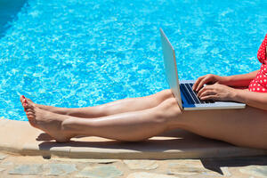 Da li mislite o poslu i dok ste na na godišnjem odmoru?