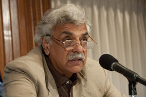 Podgorica: Tarik Ali promoviše roman u Gradskoj knjižari