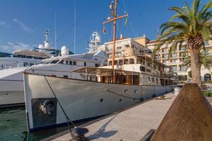 U Porto Montenegro stigla Fair Lady - jahta veteran od 80 godina