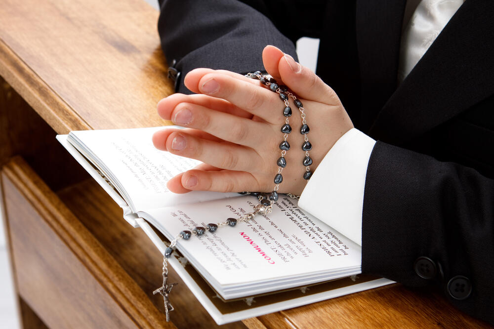 dijete, vjernik, crkva, Foto: Shutterstock