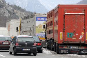 U kamionu iz Srbije pronađeni ilegalci iz Avganistana