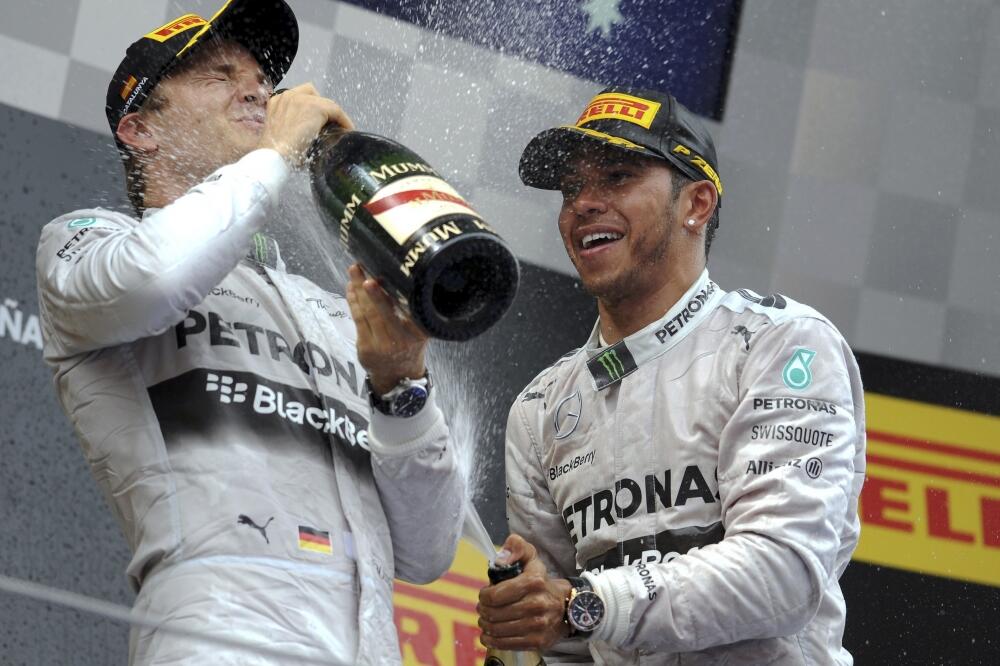 Luis Hamilton i Niko Rozberg, Foto: Reuters