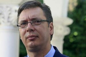 Traveling circus and neighbors: Vučić and ministers go by bus to...