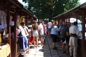 Na Cetinju otvoren Sajam suvenira