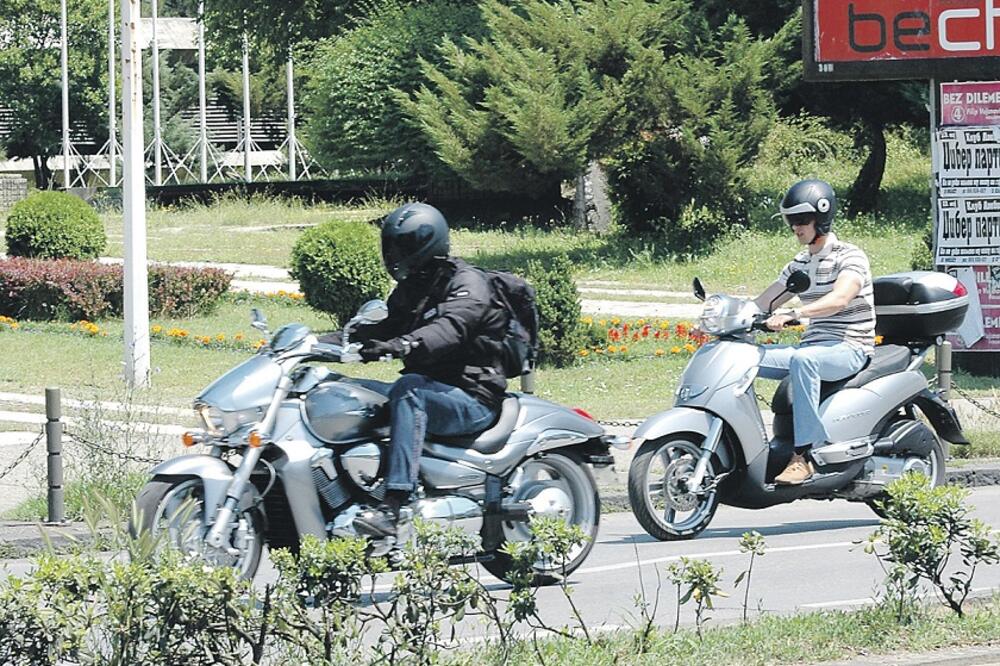motori, Podgorica, Foto: Boris Pejović