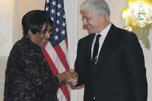 Su Kej Braun: SAD će nastaviti da podržavaju Crnu Goru