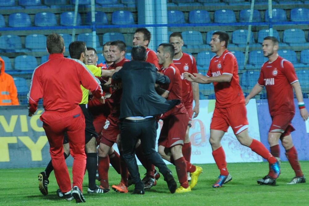 Budućnost-Čelik, Foto: Savo Prelević