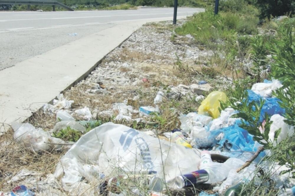 smeće Dragaljsko polje, Foto: Slavica Kosić