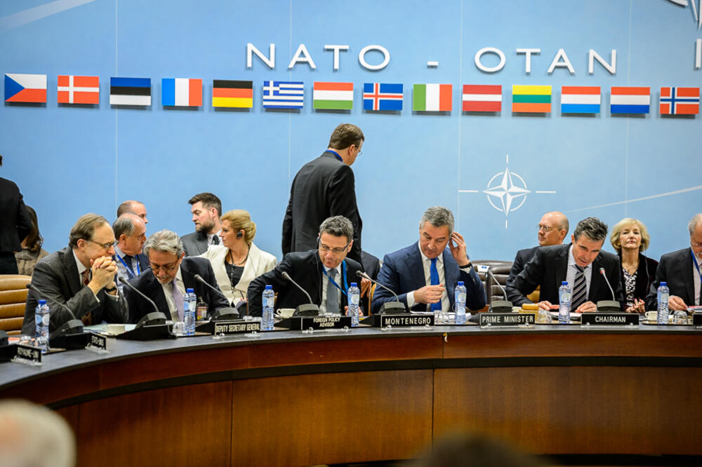 Đukanović i Nato, Foto: Vlada CG