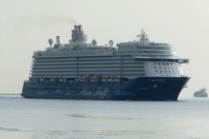 Kotor: Uplovio Mein Schiff 3