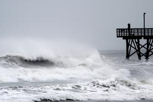 Uragan "Artur" pogodio Sjevernu Karolinu