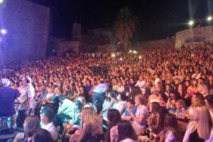 Završene jubilarne "Sunčane skale": Raspjevano i nostalgično