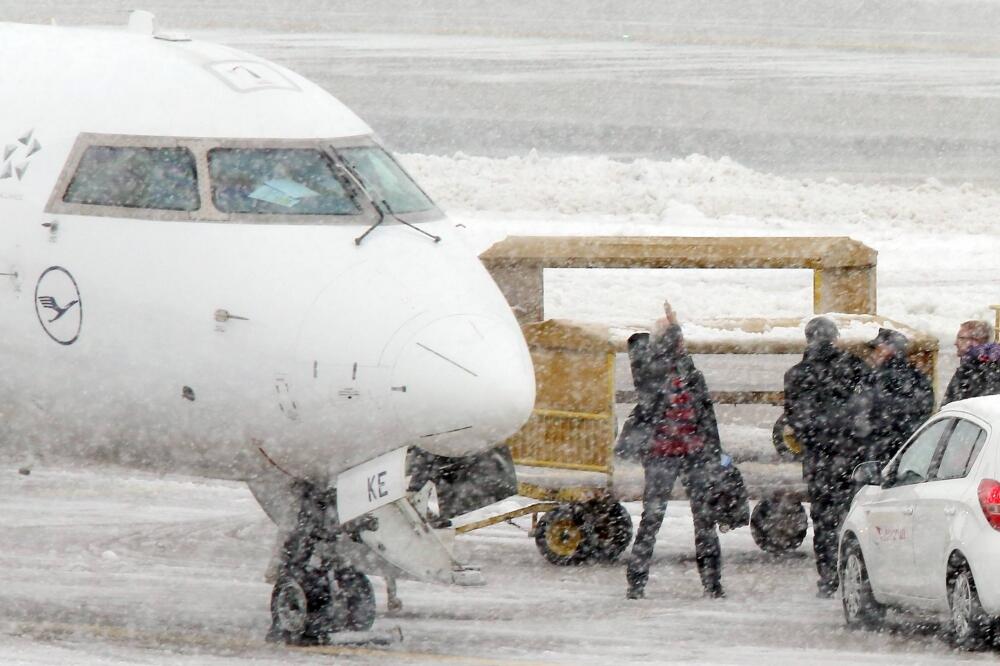 Josip Perković avion, Foto: Beta/HINA