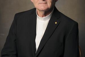 Australija: Biskup optužen za zlostavljanje maloljetnika