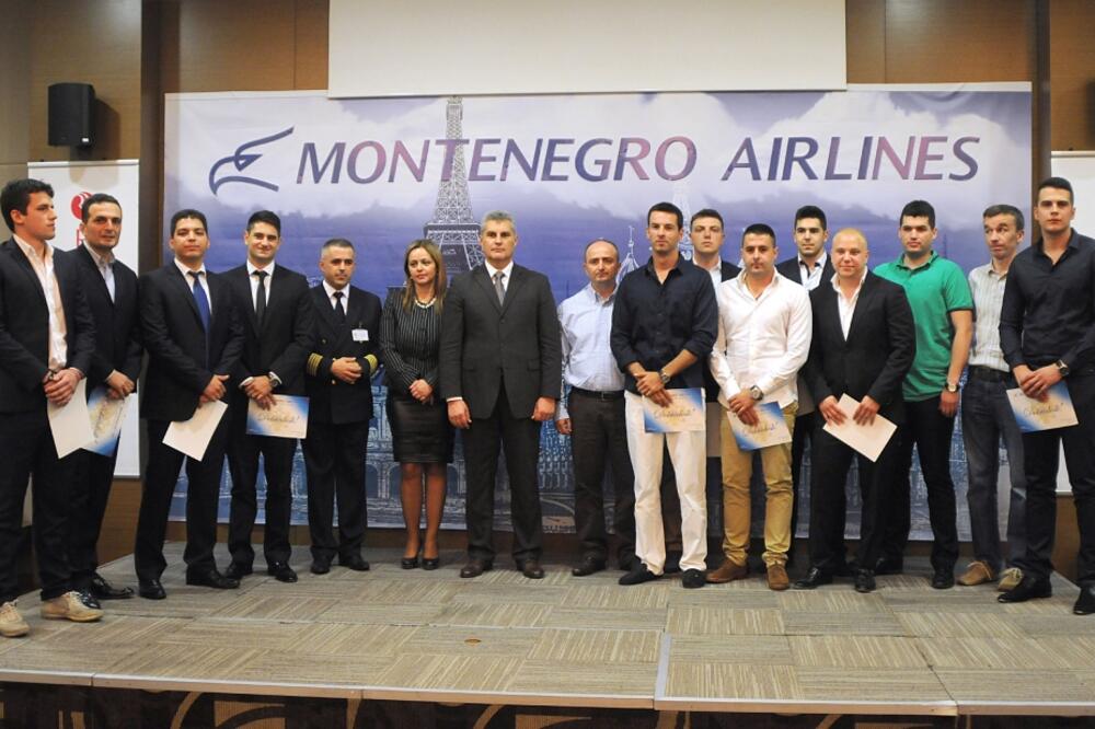 Montenegro Airlines, piloti, Foto: Zoran Đurić