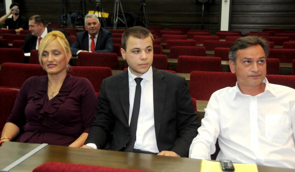 Azra Jasavić, Drgagan Bogojević