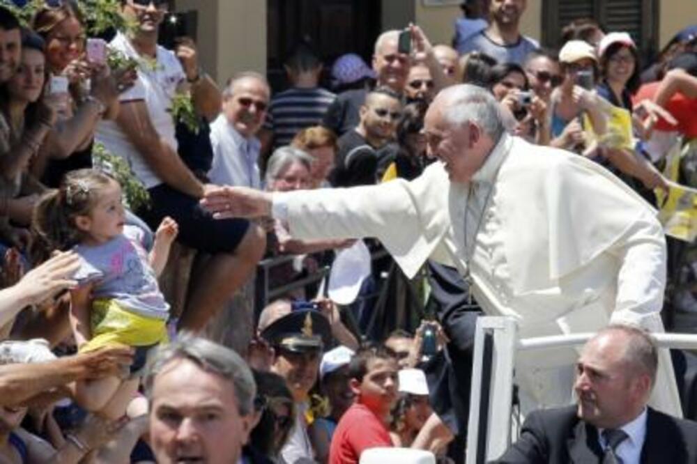 Papa Franjo, Foto: Reuters