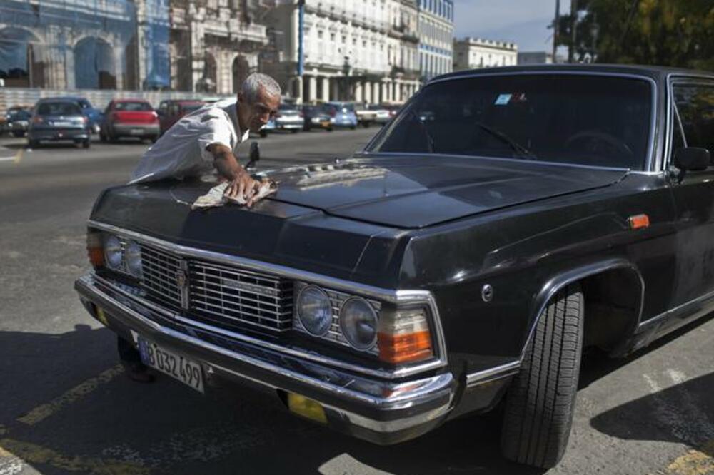 Limuzina Fidela Kastra, Foto: Beta/AP