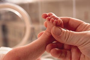 U protekla 24 sata rođeno pet djevojčica i tri dječaka