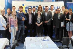 Predstavnici EDS-a posjetili mlade Pokreta za promjene