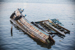 Malezija: U prevrtanju broda nestalo više od 40 osoba