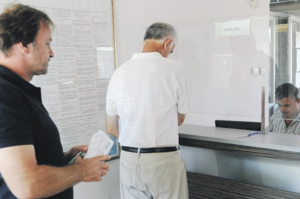 EPCG, računi struja, Foto: Luka Zeković