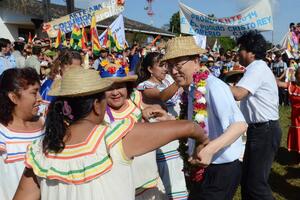 Morales poklonio Banu kolač od koke